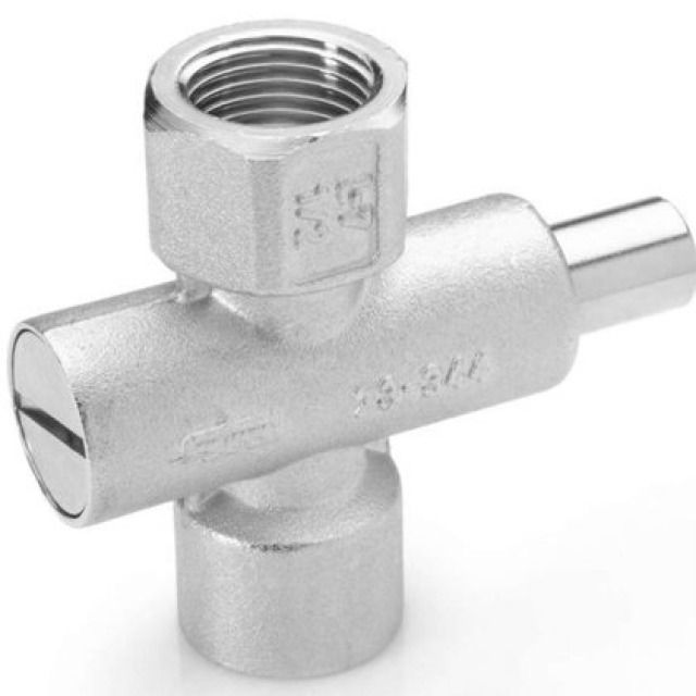 DRUCKKNOPFHAHN F. MANOMETER
1/2 - 1/2"