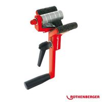 Apparecchio per smussare tubi in materiale sintetico